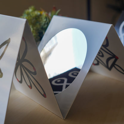 The Desi Dot Book: High-Contrast Patterns for Babies with Activities for All Ages